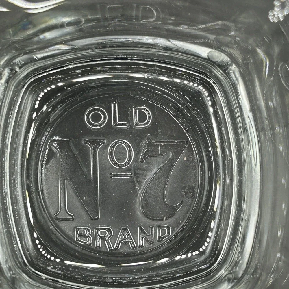 Jack Daniels - Old No. 7 Black logo - Square Glass Vintage Collectors